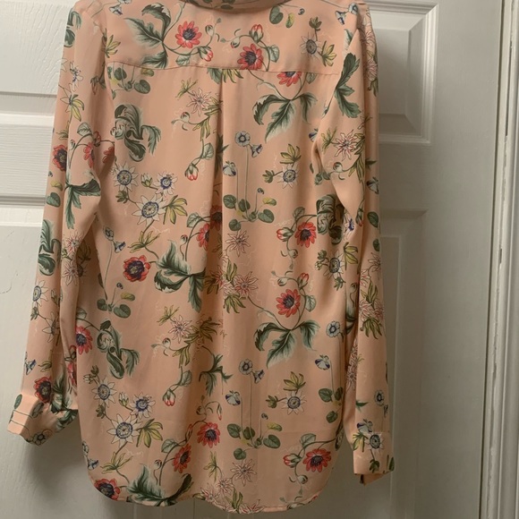Ann Taylor Blouse for women size small - Picture 3 of 3